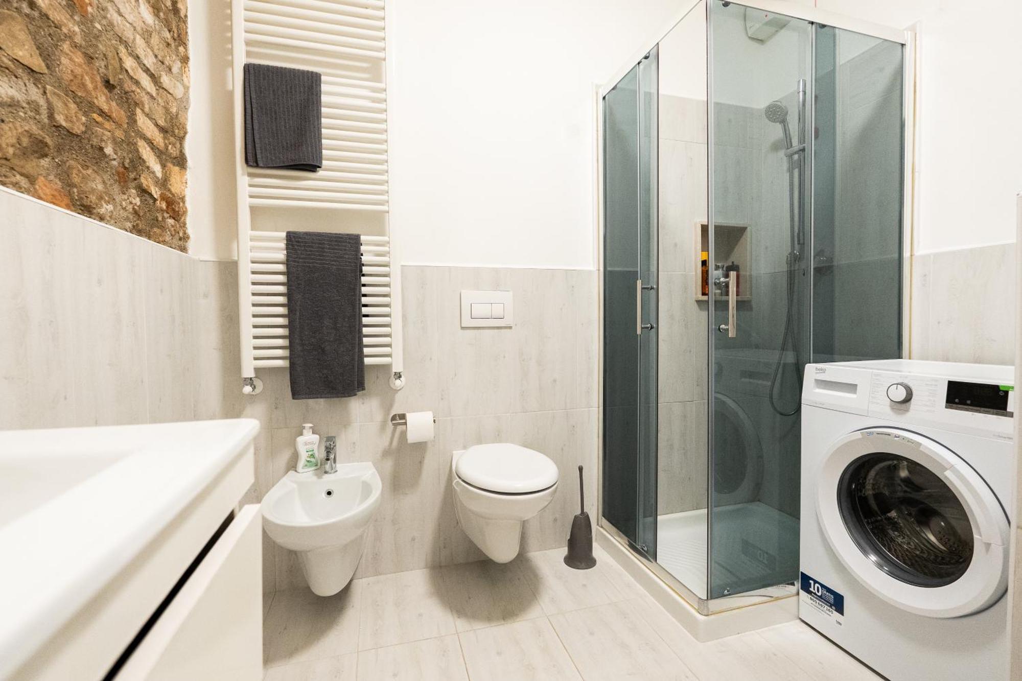 C-Apartment Lake Garda سالو المظهر الخارجي الصورة